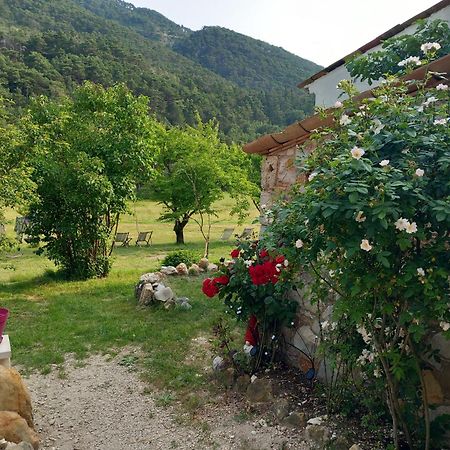 Gite La Mountagna Peyroules 외부 사진